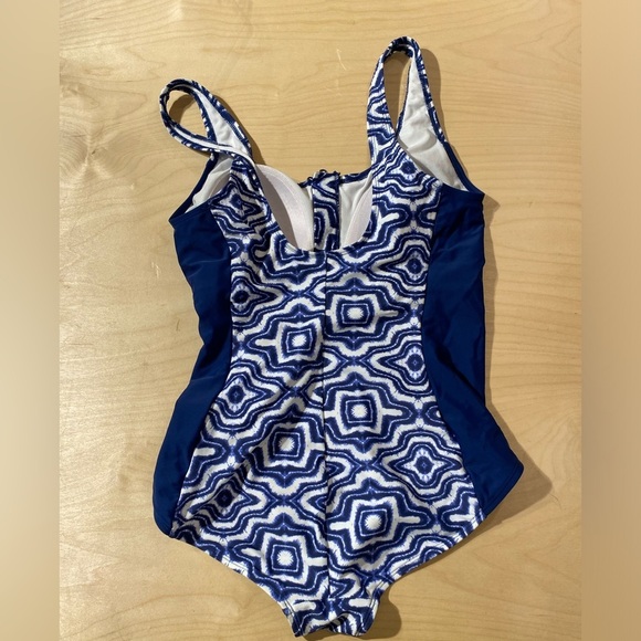 Tahiti One Piece Swimsuit XL (16-18) (CA) - Picture 8 of 11